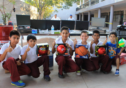 Port of Guaymas delivers support material and equipment to Julio Villa school